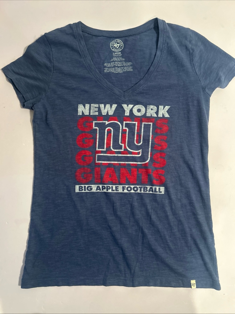 New York Giants Big Apple Football Women’s Tshirt Large